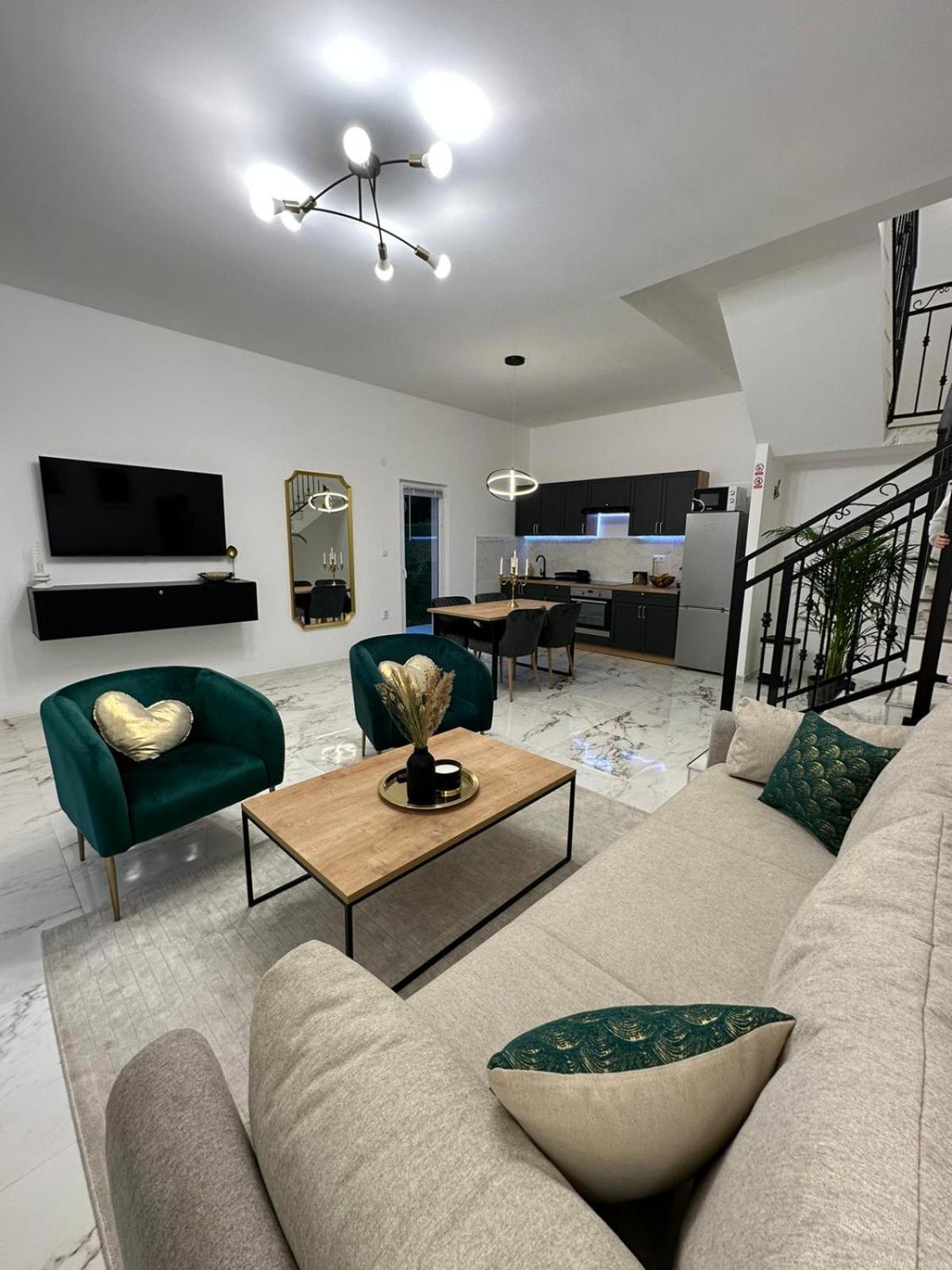 Apartments Green Linden 拉科维察 外观 照片